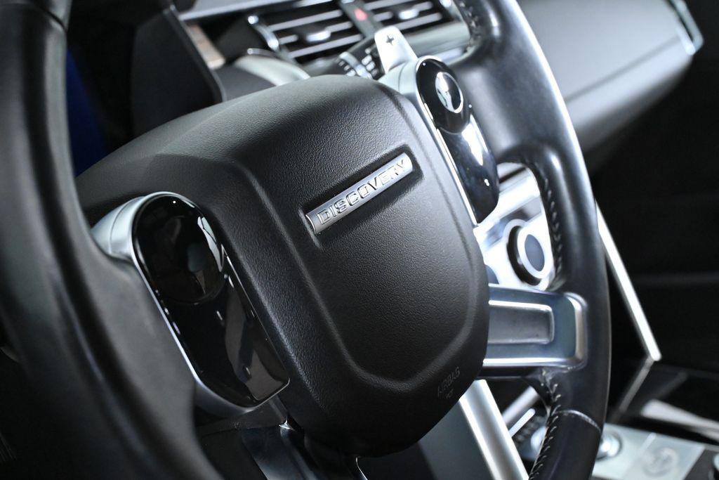 used 2019 Land Rover Discovery car, priced at $21,900