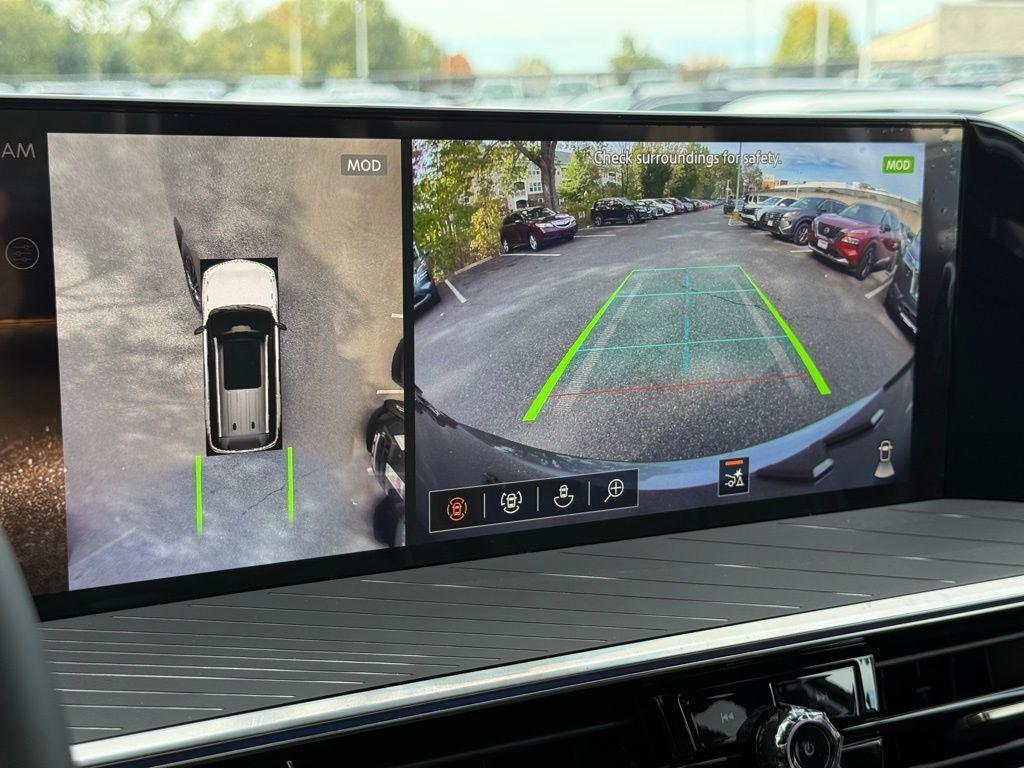 new 2026 INFINITI QX80 car, priced at $102,634