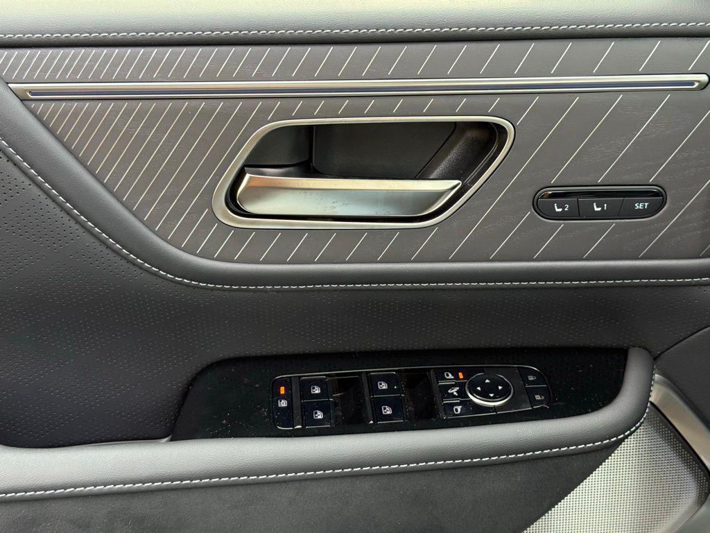 new 2026 INFINITI QX80 car, priced at $102,634