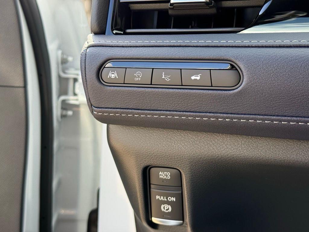 new 2026 INFINITI QX80 car, priced at $93,292