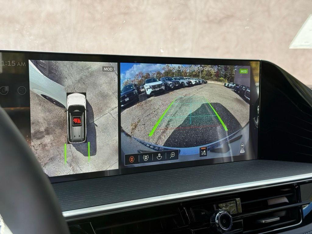 new 2026 INFINITI QX80 car, priced at $93,292