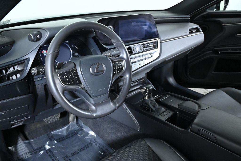 used 2022 Lexus ES 350 car, priced at $26,985