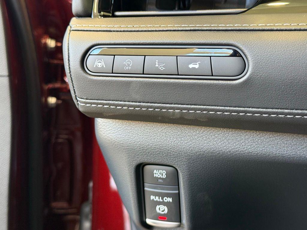 new 2026 INFINITI QX80 car, priced at $103,299