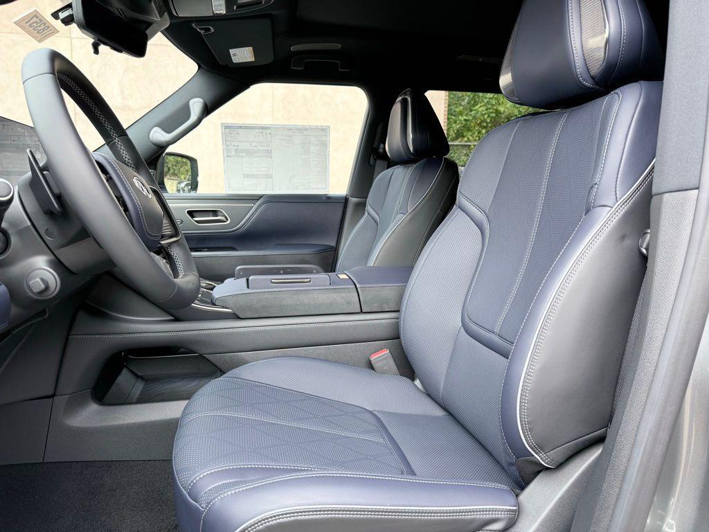 new 2026 INFINITI QX80 car, priced at $102,096