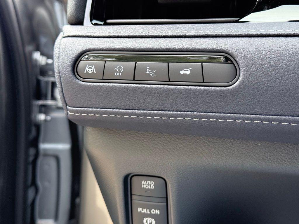 new 2026 INFINITI QX80 car, priced at $102,096