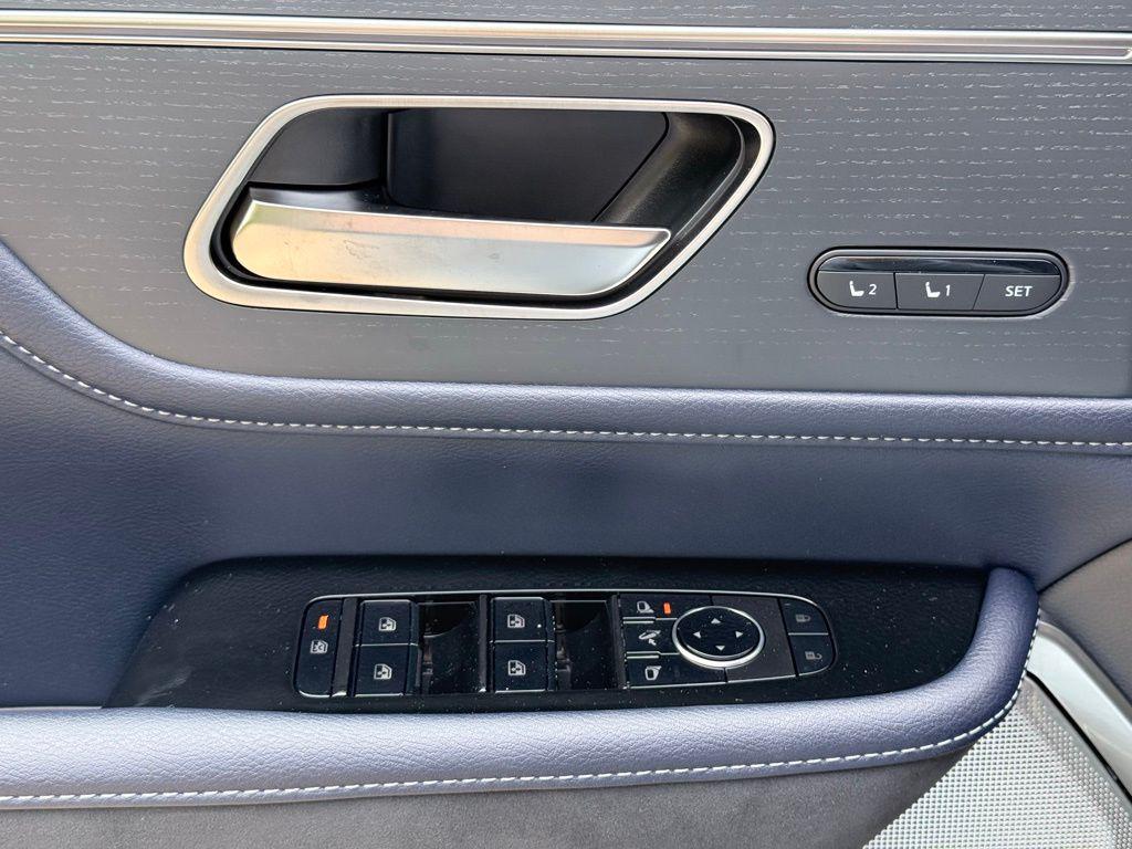 new 2026 INFINITI QX80 car, priced at $102,096