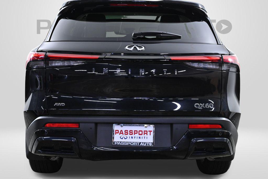 used 2025 INFINITI QX60 car, priced at $45,900