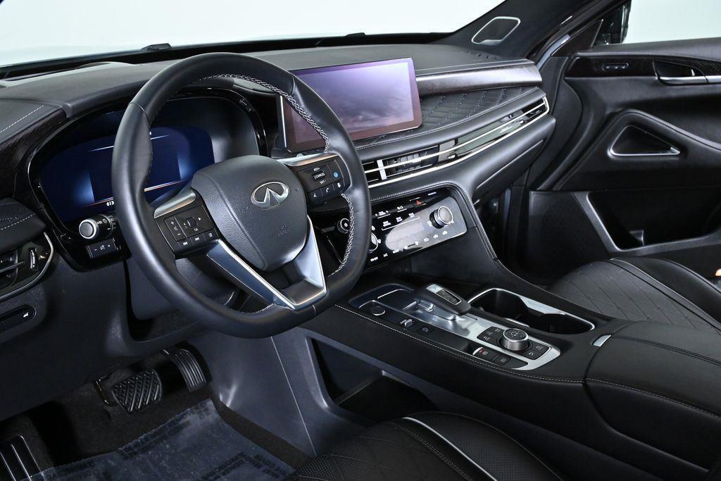 used 2025 INFINITI QX60 car, priced at $52,985