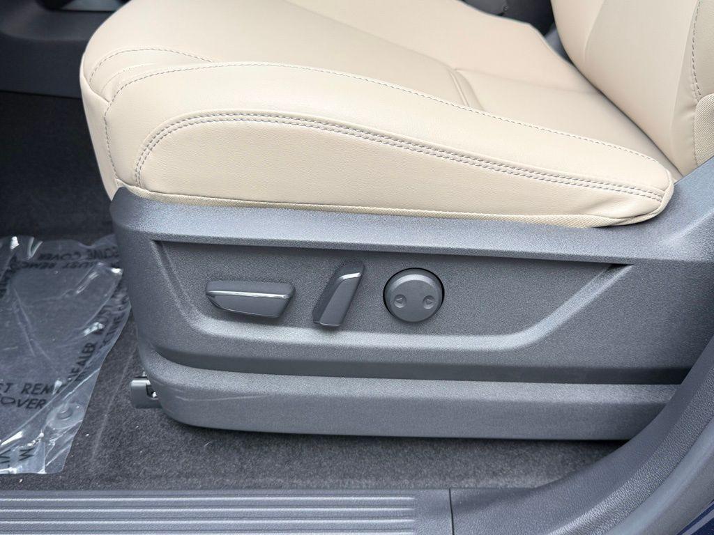 new 2026 INFINITI QX80 car, priced at $87,024