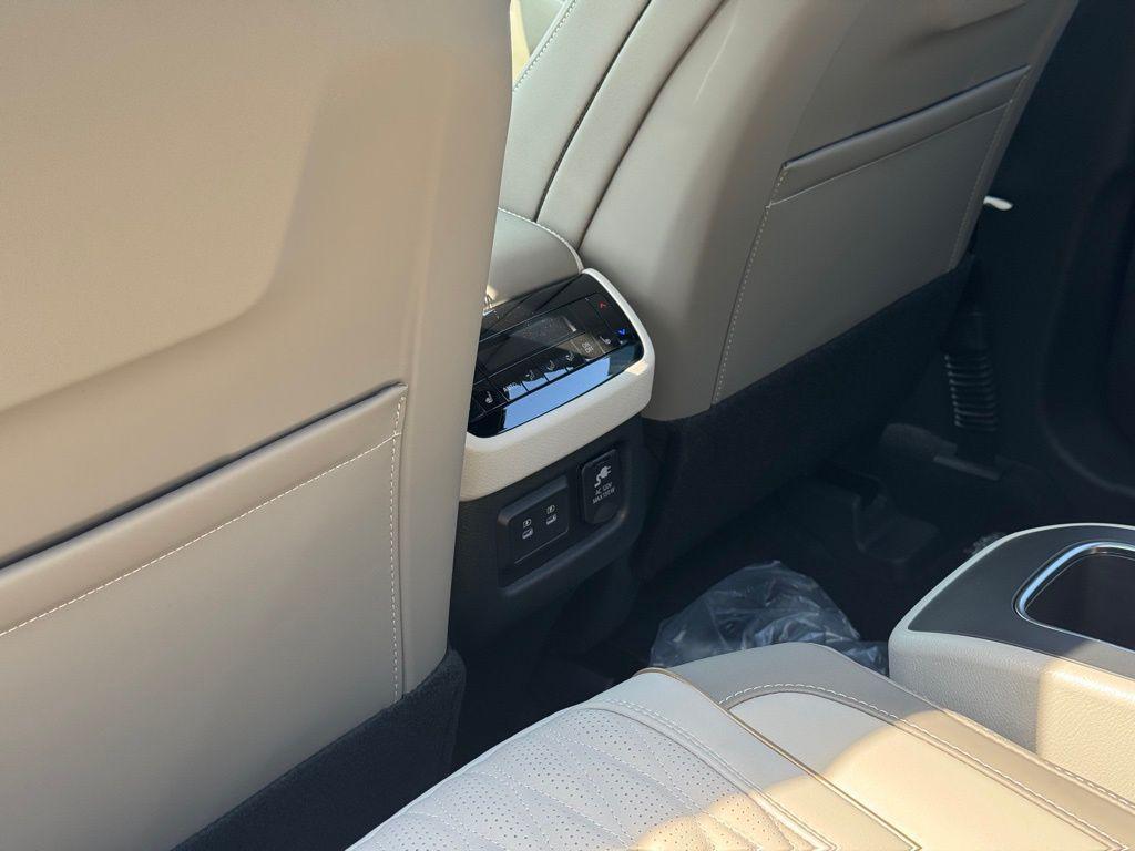 new 2026 INFINITI QX60 car, priced at $66,476