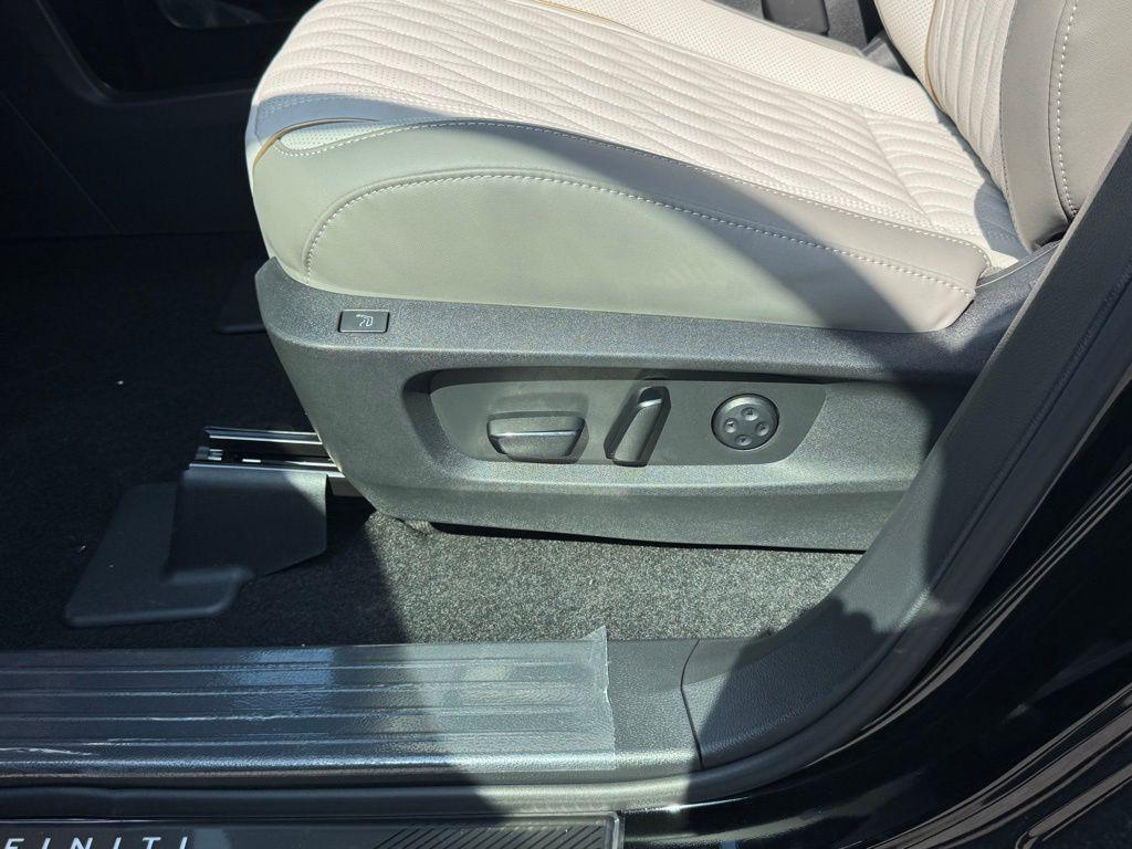 new 2026 INFINITI QX60 car, priced at $66,476