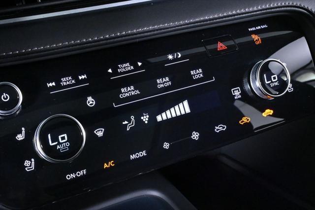 used 2025 INFINITI QX60 car, priced at $54,990