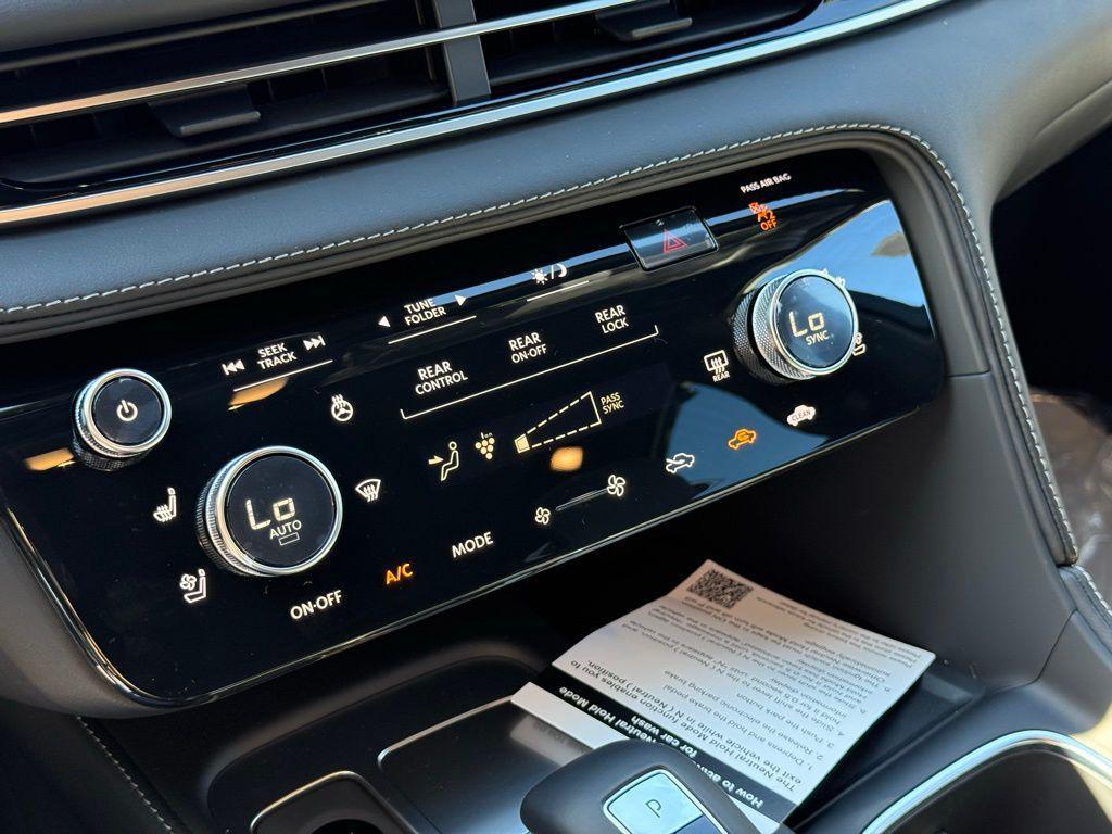 new 2026 INFINITI QX60 car, priced at $66,476