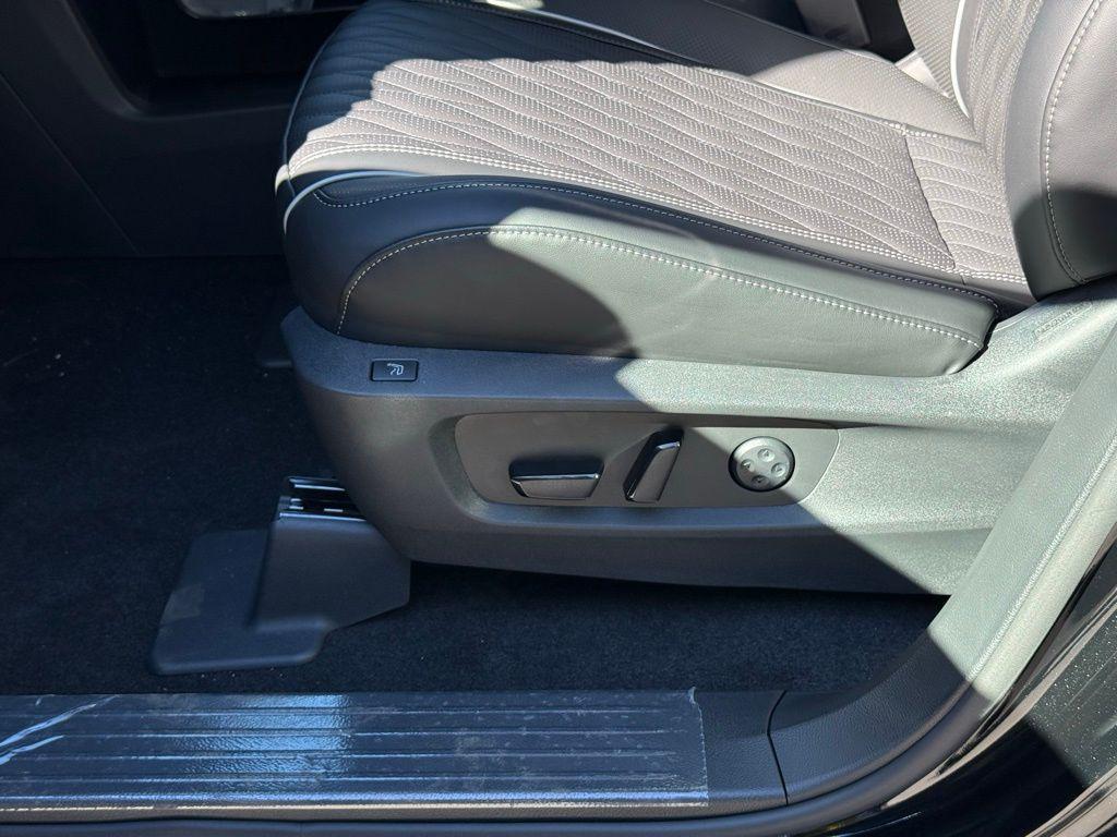 new 2026 INFINITI QX60 car, priced at $66,476