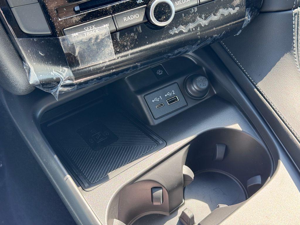 new 2025 INFINITI QX50 car, priced at $43,318