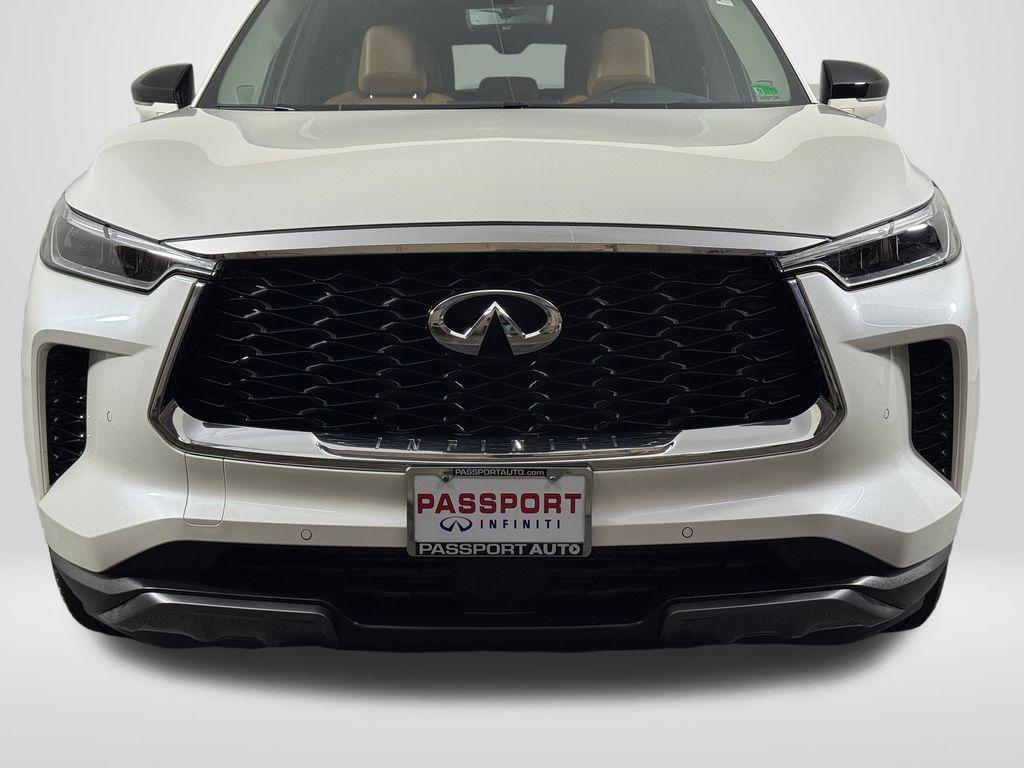 used 2025 INFINITI QX60 car, priced at $46,900