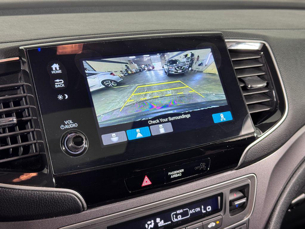 used 2021 Honda Pilot car, priced at $27,900