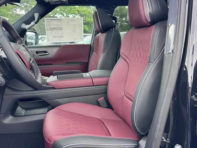 new 2025 INFINITI QX80 car, priced at $107,001