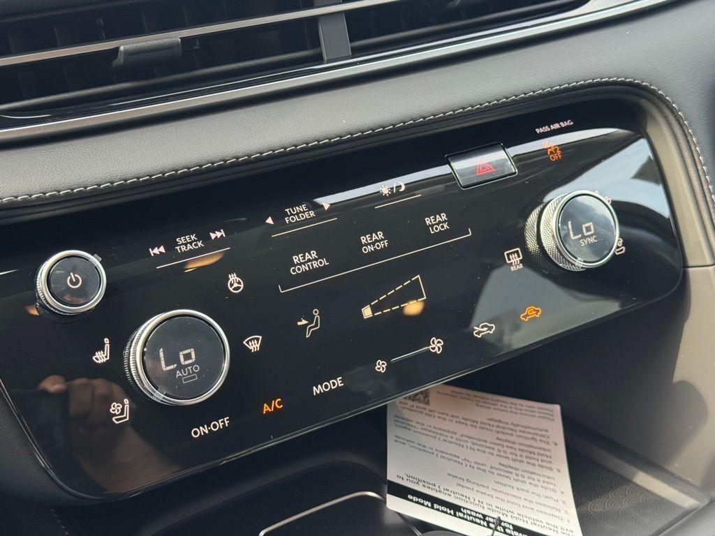 new 2026 INFINITI QX60 car, priced at $59,423