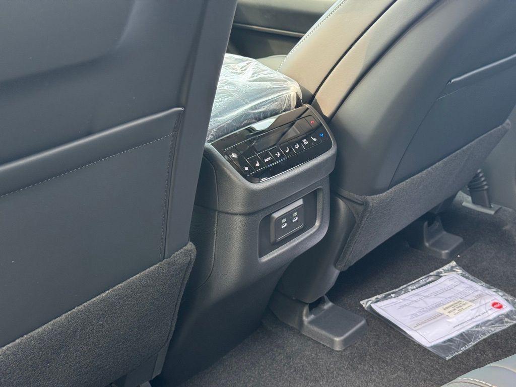 new 2026 INFINITI QX60 car, priced at $59,423