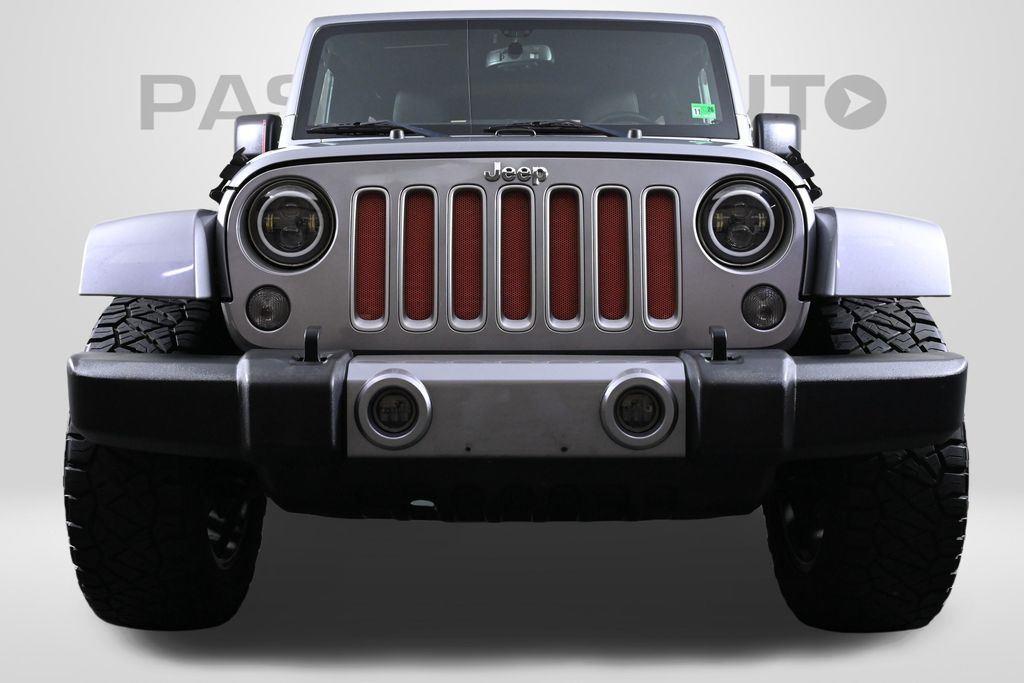 used 2016 Jeep Wrangler Unlimited car, priced at $18,900