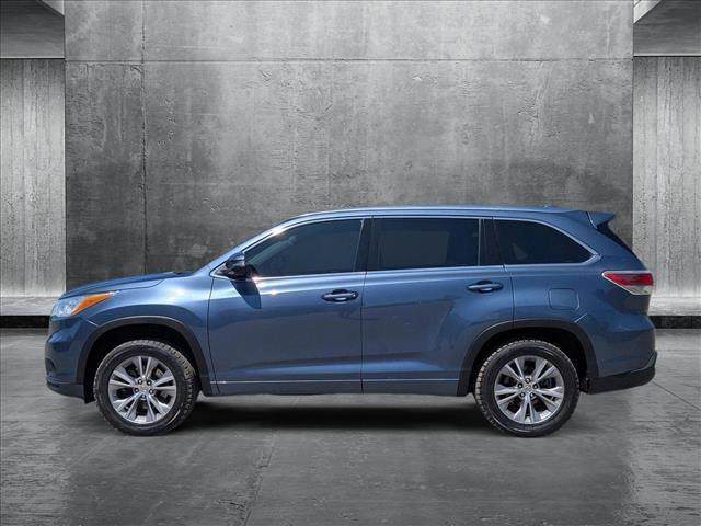used 2014 Toyota Highlander car, priced at $14,949