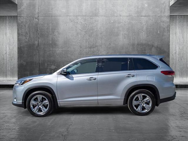 used 2018 Toyota Highlander car, priced at $29,733