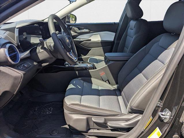 new 2025 Chevrolet Trax car, priced at $25,485