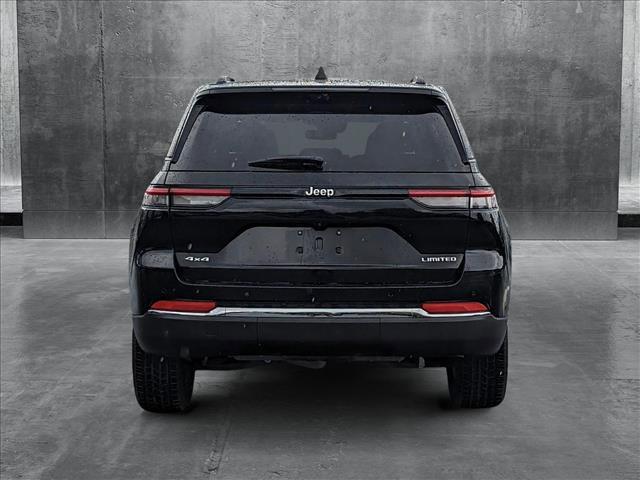 used 2022 Jeep Grand Cherokee car, priced at $33,995