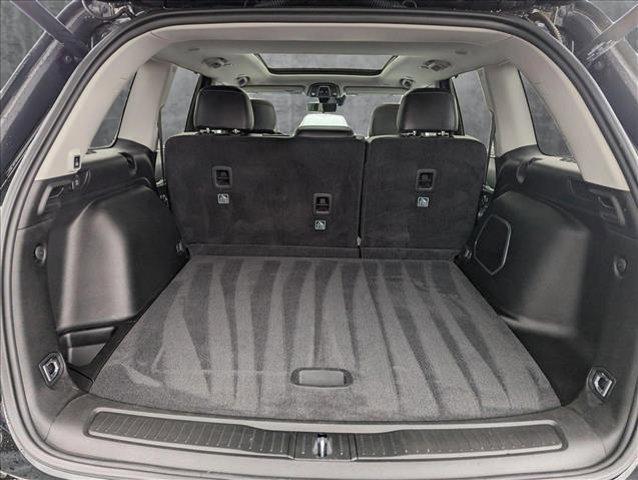 used 2022 Jeep Grand Cherokee car, priced at $33,995