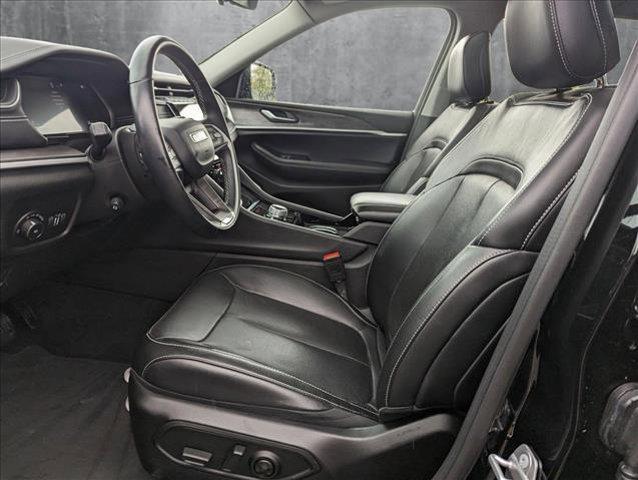 used 2022 Jeep Grand Cherokee car, priced at $33,995