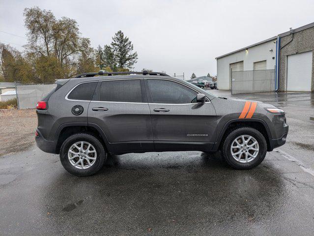 used 2014 Jeep Cherokee car, priced at $11,680