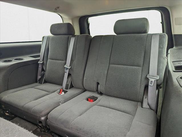 used 2007 Chevrolet Suburban car, priced at $18,341