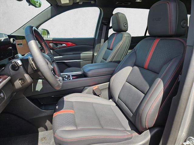 used 2024 Chevrolet Traverse car, priced at $52,884