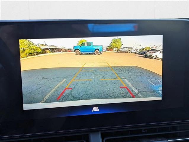 new 2025 Chevrolet Trax car, priced at $26,930