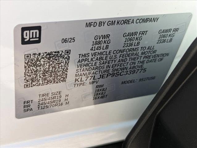 new 2025 Chevrolet Trax car, priced at $26,930