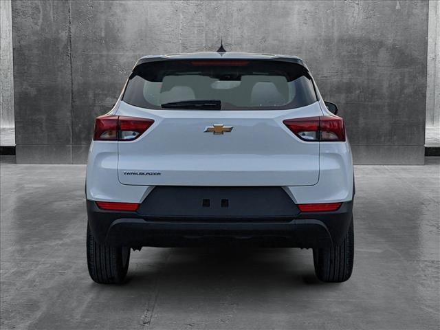 new 2025 Chevrolet TrailBlazer car, priced at $24,395