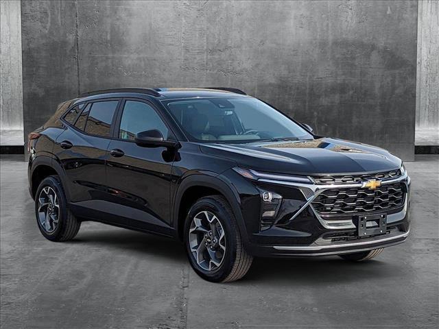 new 2025 Chevrolet Trax car, priced at $25,385