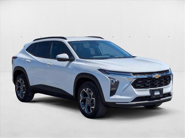 new 2025 Chevrolet Trax car, priced at $25,485