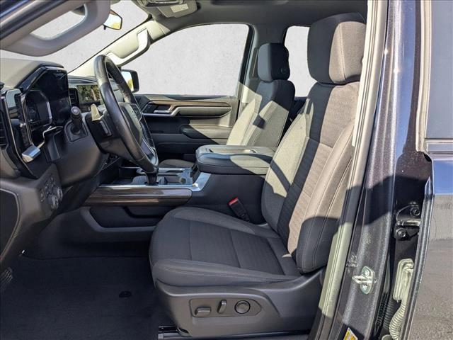 used 2022 Chevrolet Silverado 1500 car, priced at $43,991