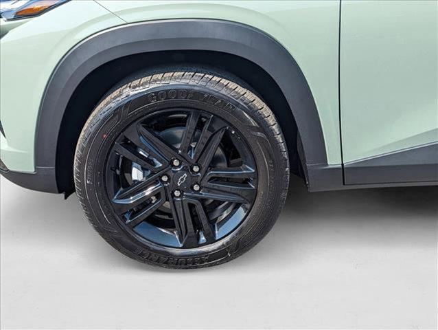 new 2025 Chevrolet Trax car, priced at $26,955