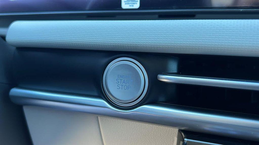 new 2026 Hyundai TUCSON Hybrid car, priced at $36,945