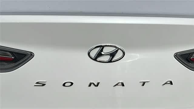 used 2019 Hyundai Sonata Hybrid car, priced at $16,295