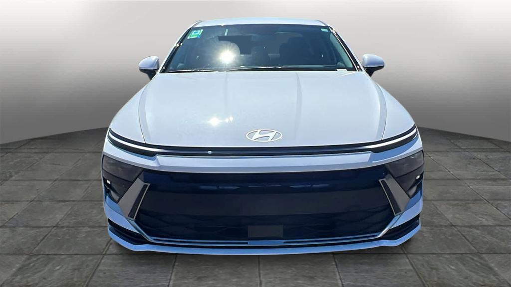 new 2024 Hyundai Sonata car, priced at $30,688