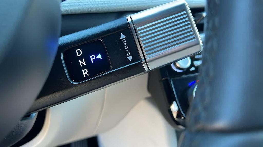 used 2025 Hyundai TUCSON Hybrid car, priced at $35,812