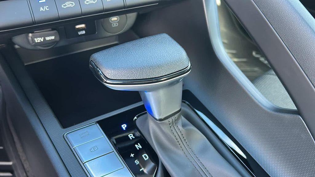 new 2025 Hyundai Elantra car, priced at $23,800