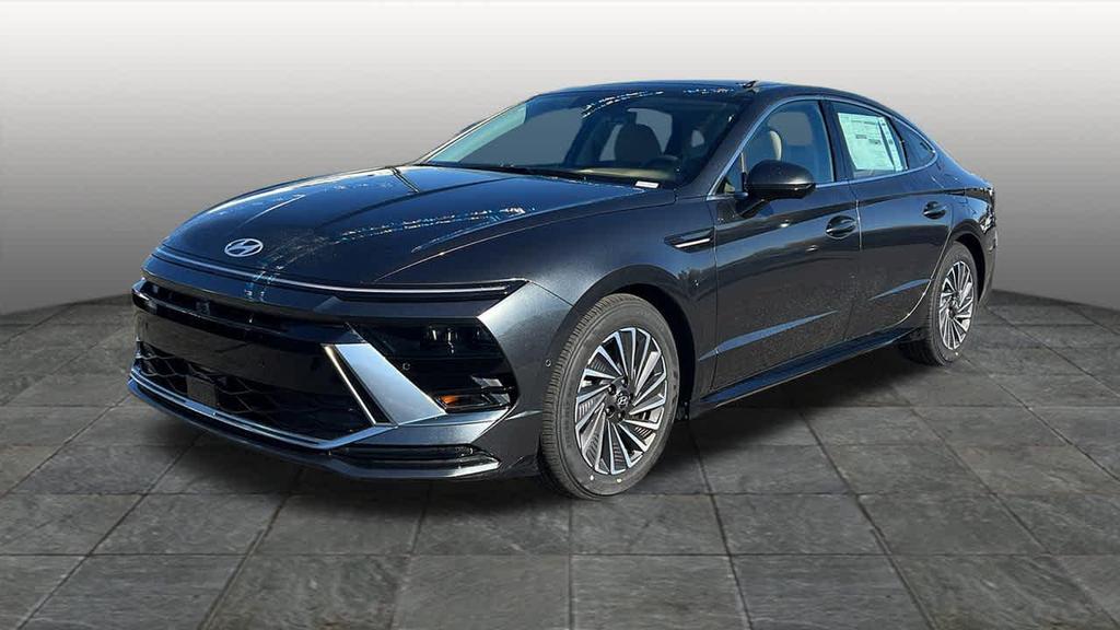 new 2026 Hyundai Sonata Hybrid car, priced at $39,850