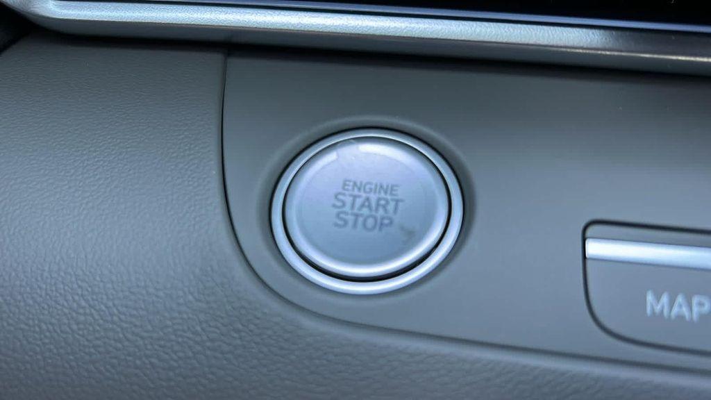 new 2025 Hyundai ELANTRA HEV car, priced at $29,335