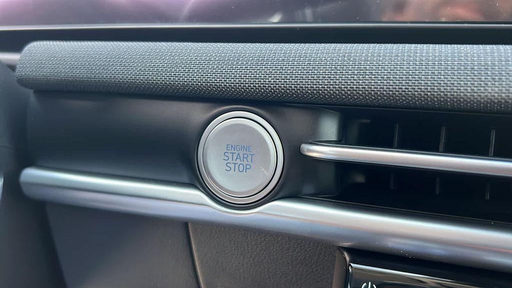 new 2026 Hyundai TUCSON Hybrid car, priced at $44,485