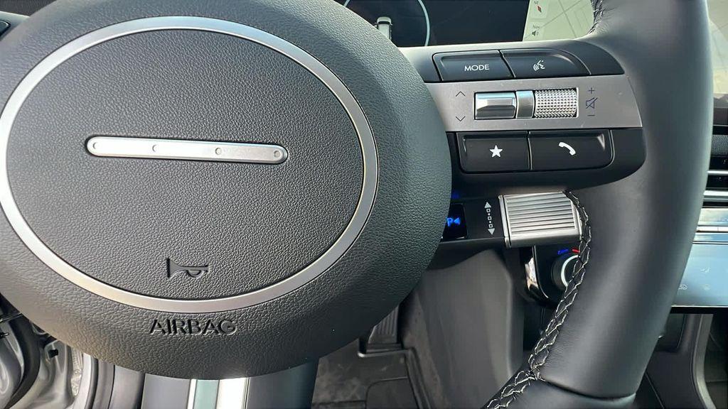 new 2026 Hyundai TUCSON Hybrid car, priced at $44,485